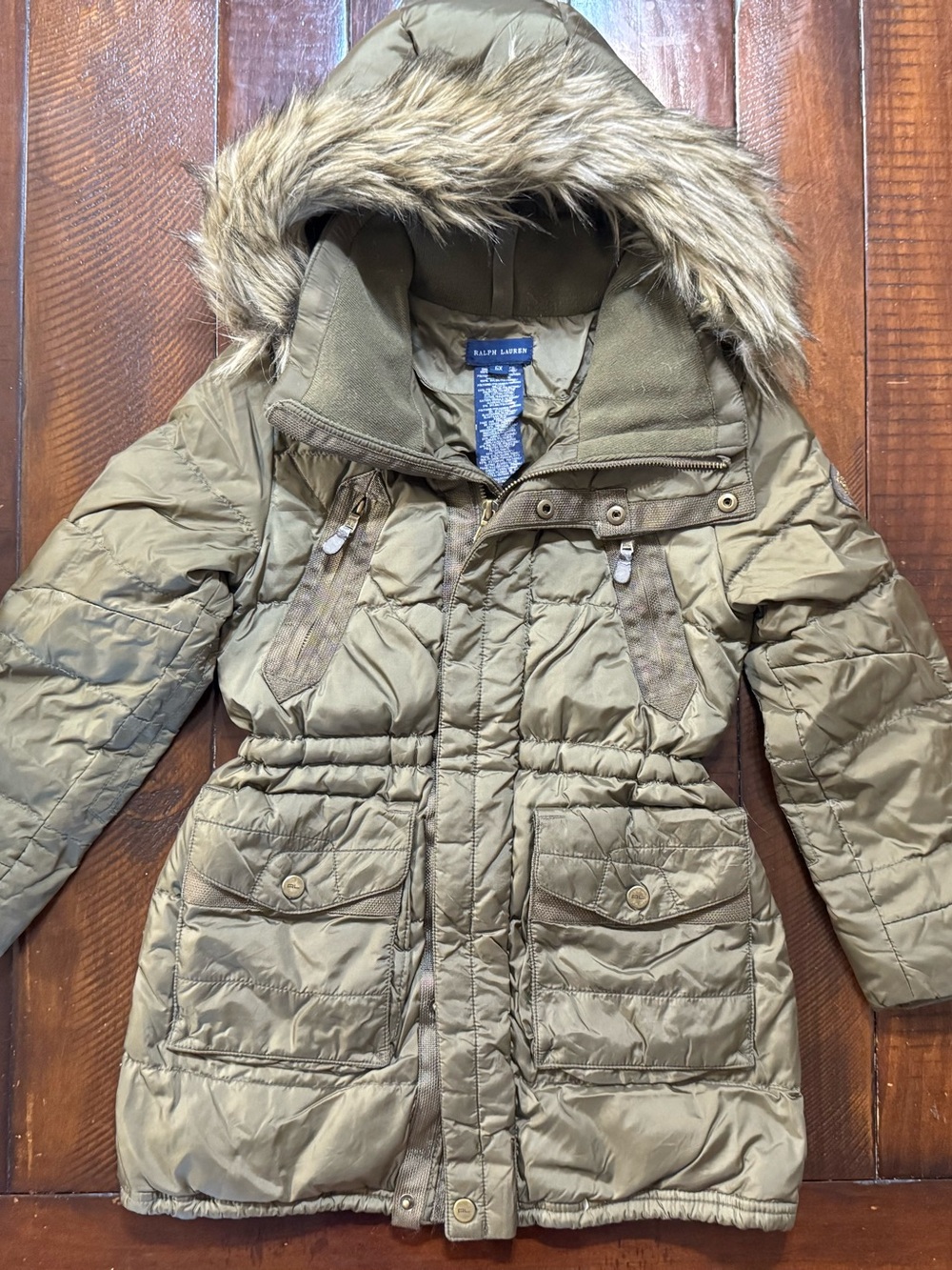 Ralph Lauren Girls' Down Puffer Coat with Faux Fur Trim Hood size 6x